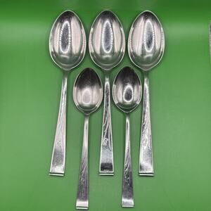 5 QTY International Lyon INTERLUDE Stainless Oval Soup Spoon Teaspoon Flatware